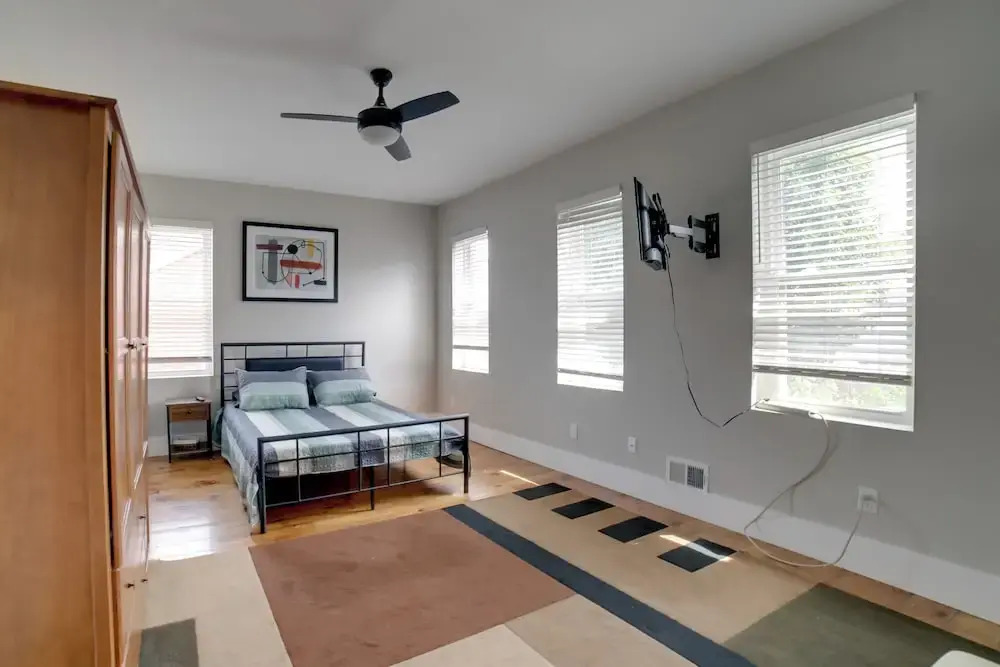 Well-appointed Pittsburgh Home: 1 Mi to Dtwn!