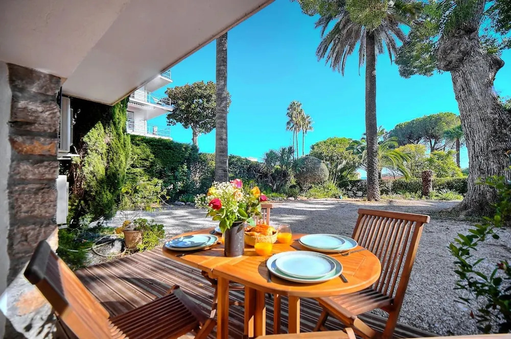 Ref 422873 in Cannes