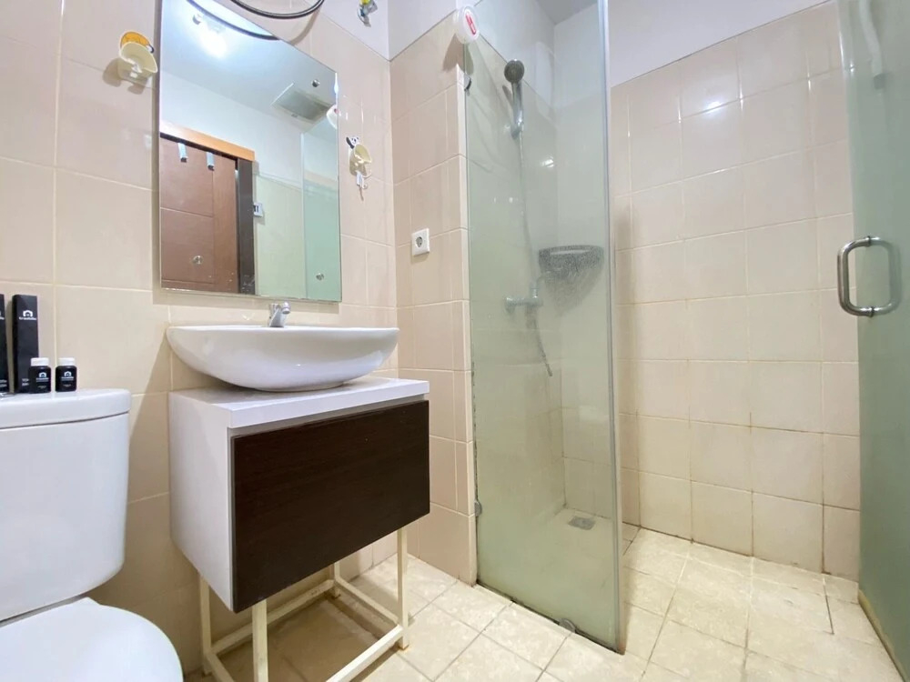 Spacious And Tidy 1Br Apartment At Sudirman Suites Bandung