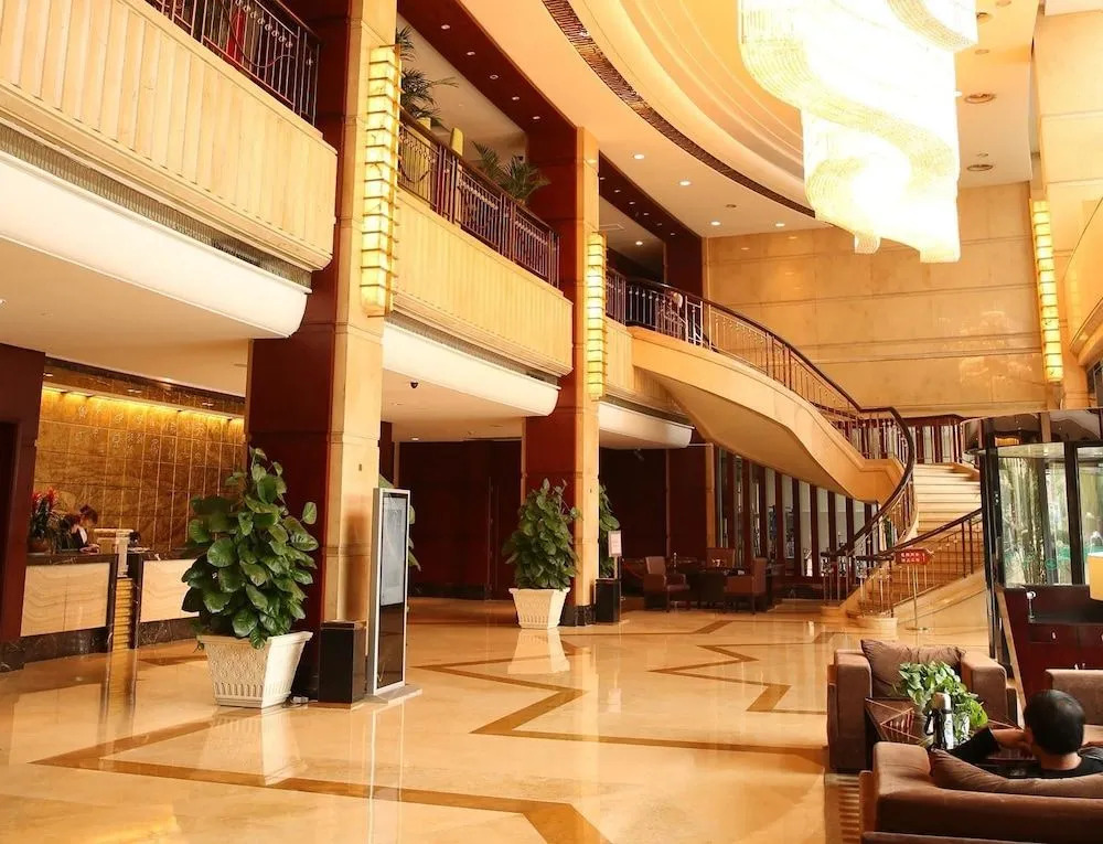 Fengdu Holiday Hotel