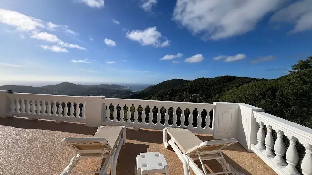 The Pearl of Paradise