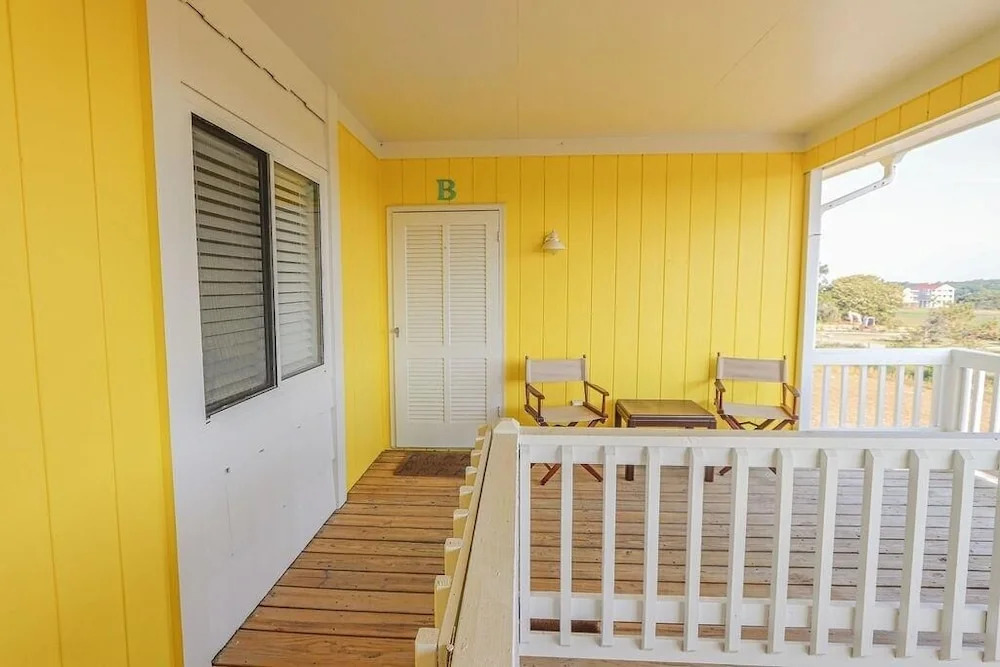 The Skipper 2 Bedroom Condo by RedAwning