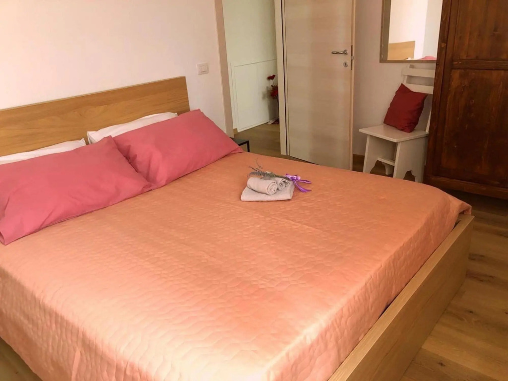 Cozy holiday home in the charming Urbino countryside