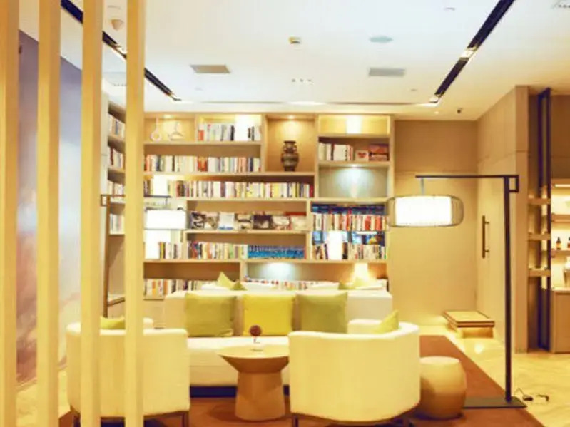 Atour Hotel Secleted Xian Tumen Branch