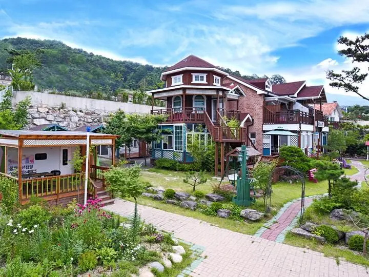 Poongcha Pension
