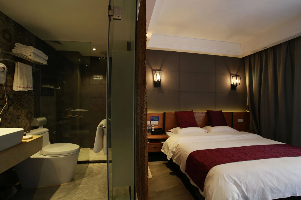 Holland Boutique Inn