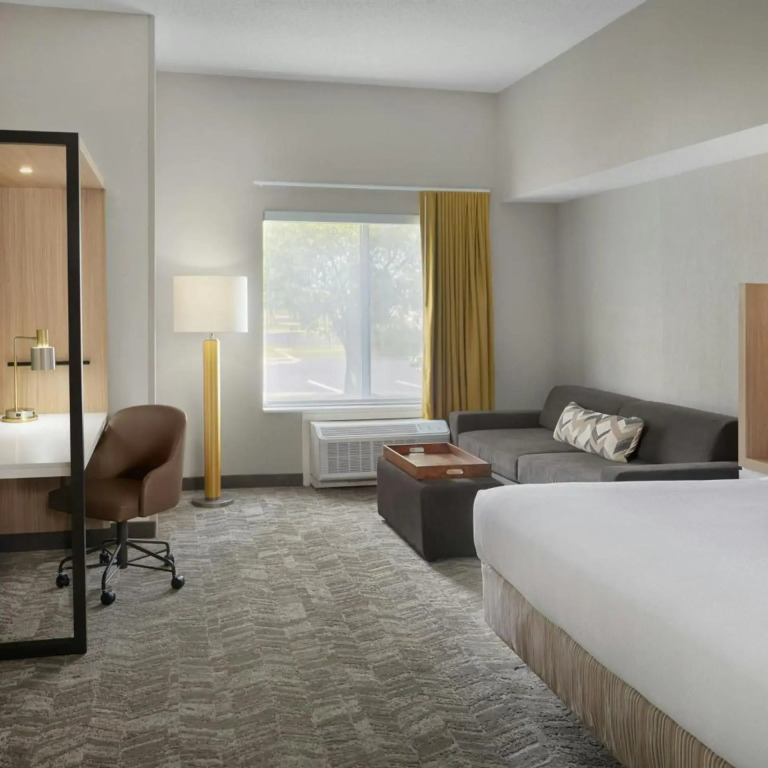 SpringHill Suites by Marriott Lansing West