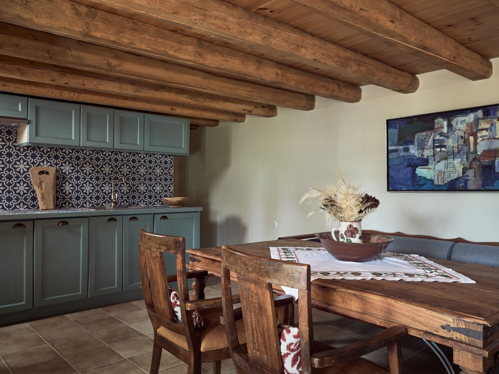 Alkis Farm and Residence