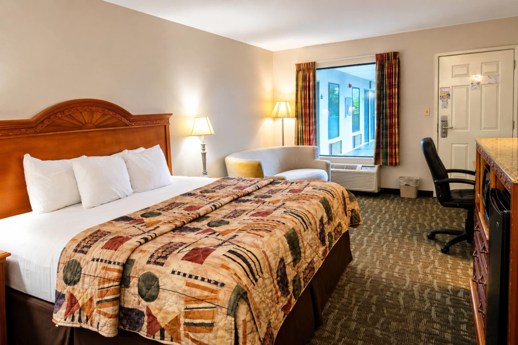 Days Inn by Wyndham Apple Valley Pigeon Forge/Sevierville
