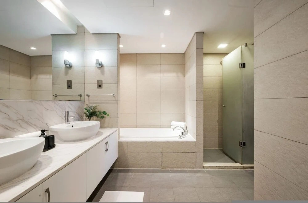 Luxury 2BR Maid Enjoy Stunning Marina View