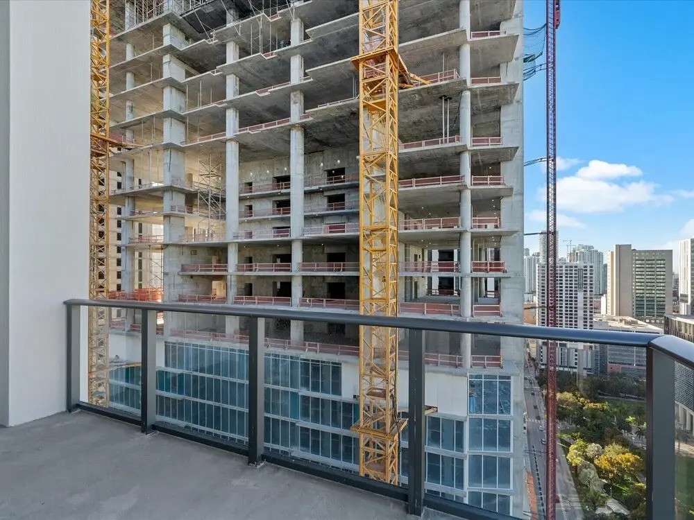 Amazing condo Downtown Miami