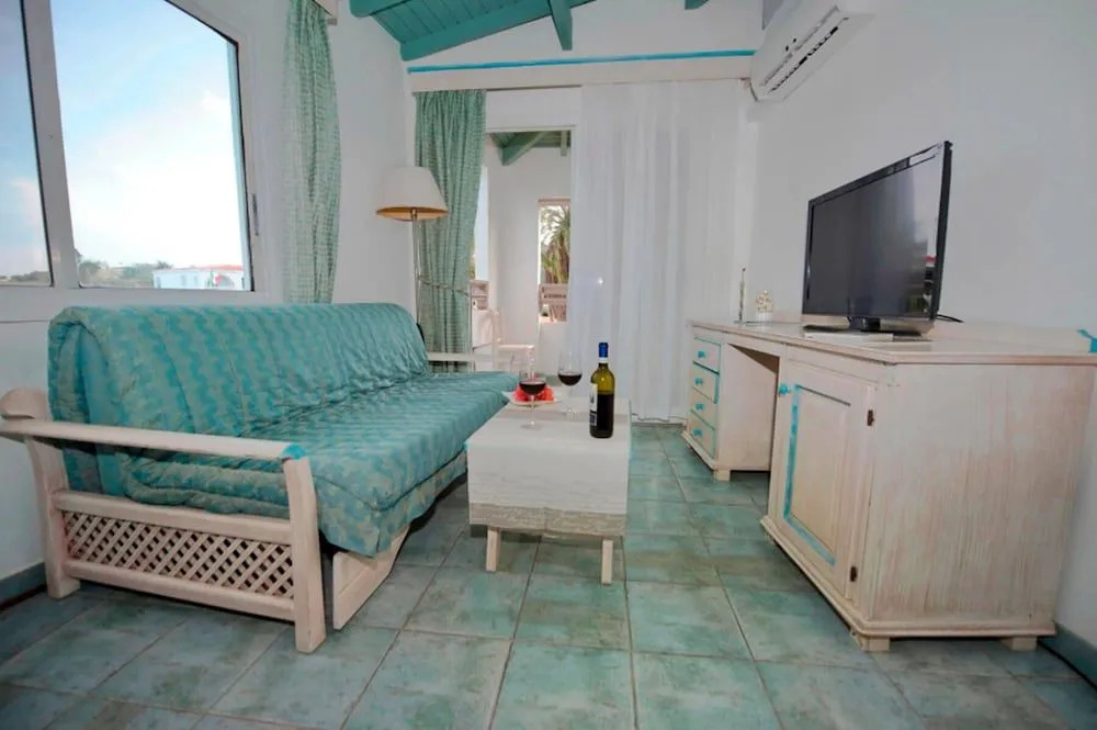Northshore Seaside Suites