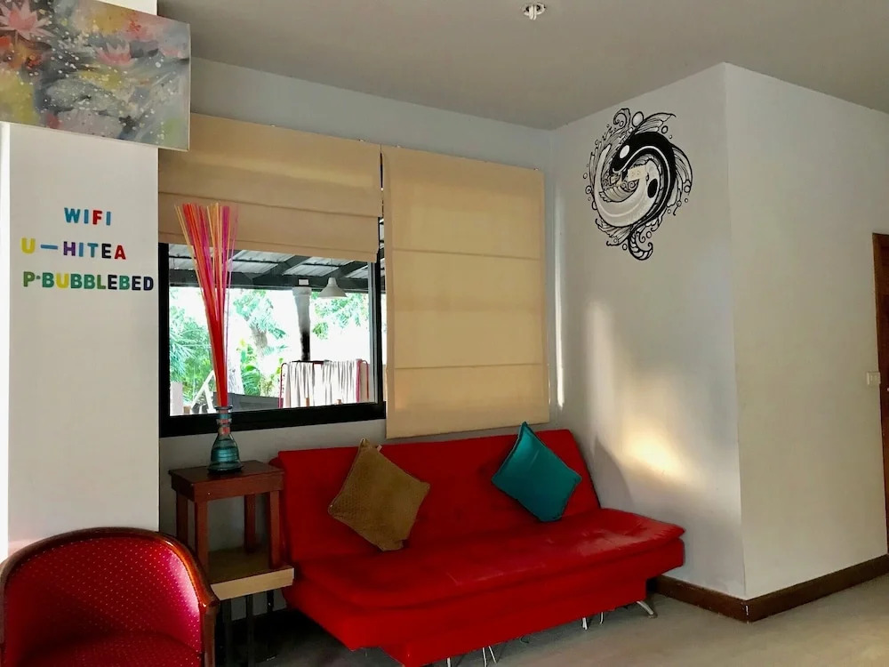 Hiranyika Cafe and Bed