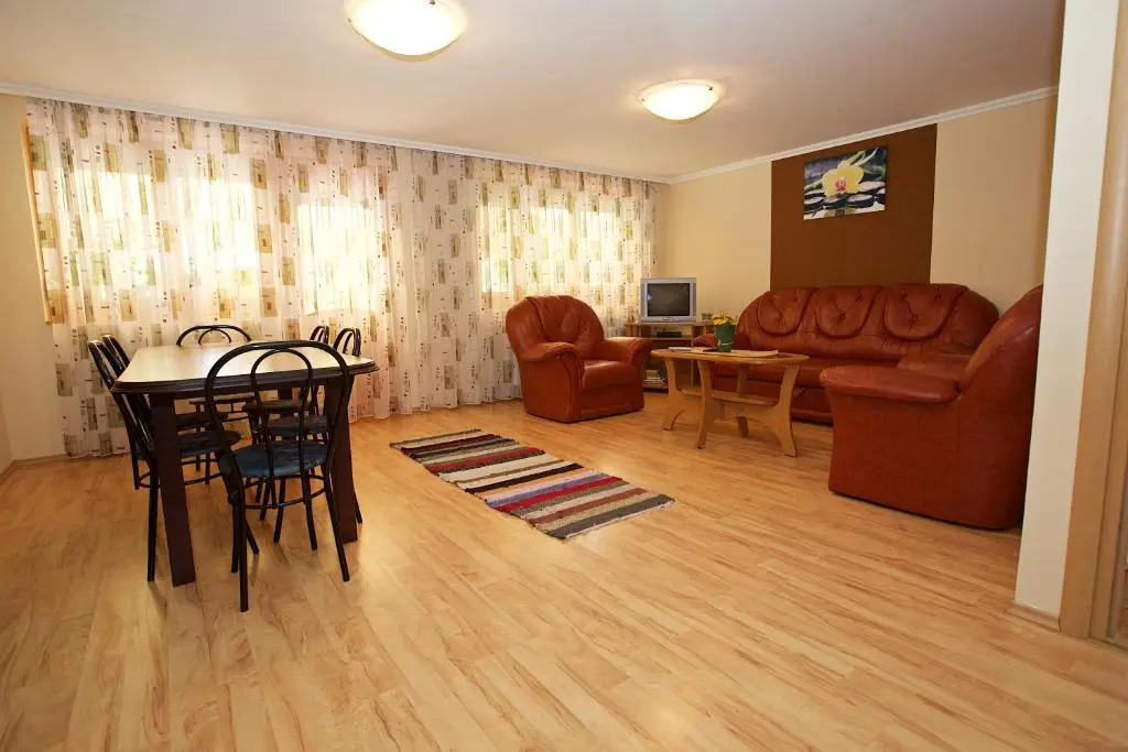 Bródy 51 53 Apartman