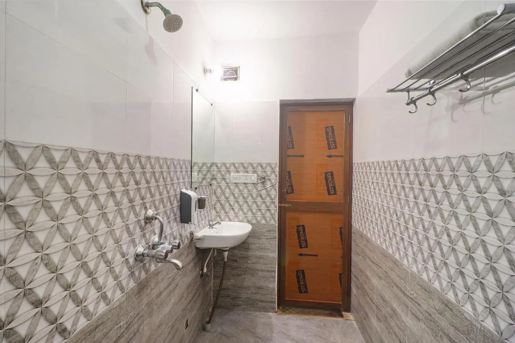FabHotel Le Gardenia