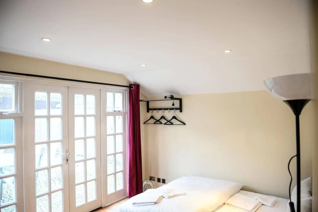 The Greyhound Cottage
