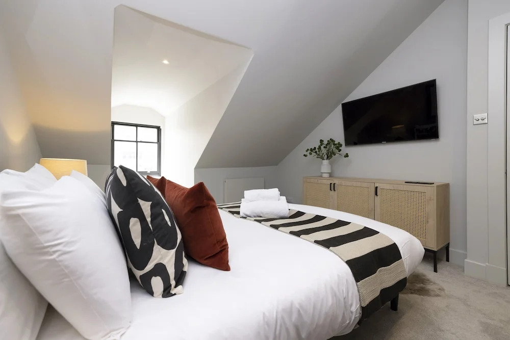 JOIVY Luxury Flat Near Edinburgh Castle
