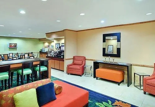 Fairfield Inn and Suites by Marriott Tampa North