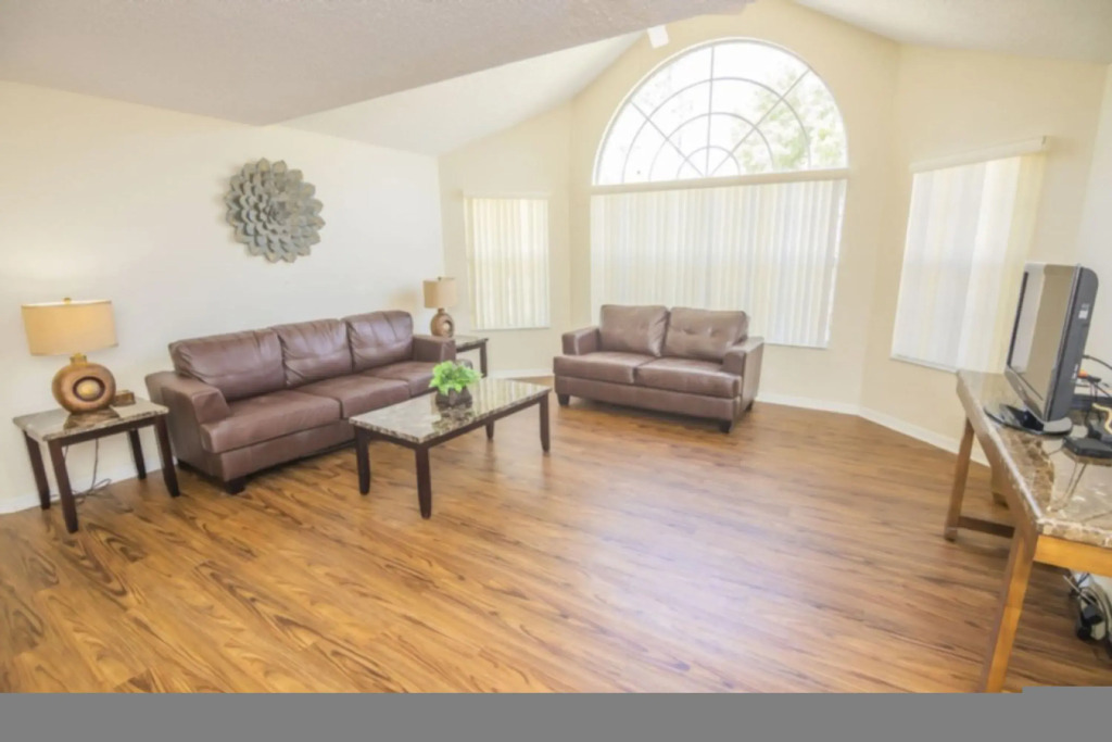LD3 LB007-1F in Kissimmee, Kissimmee