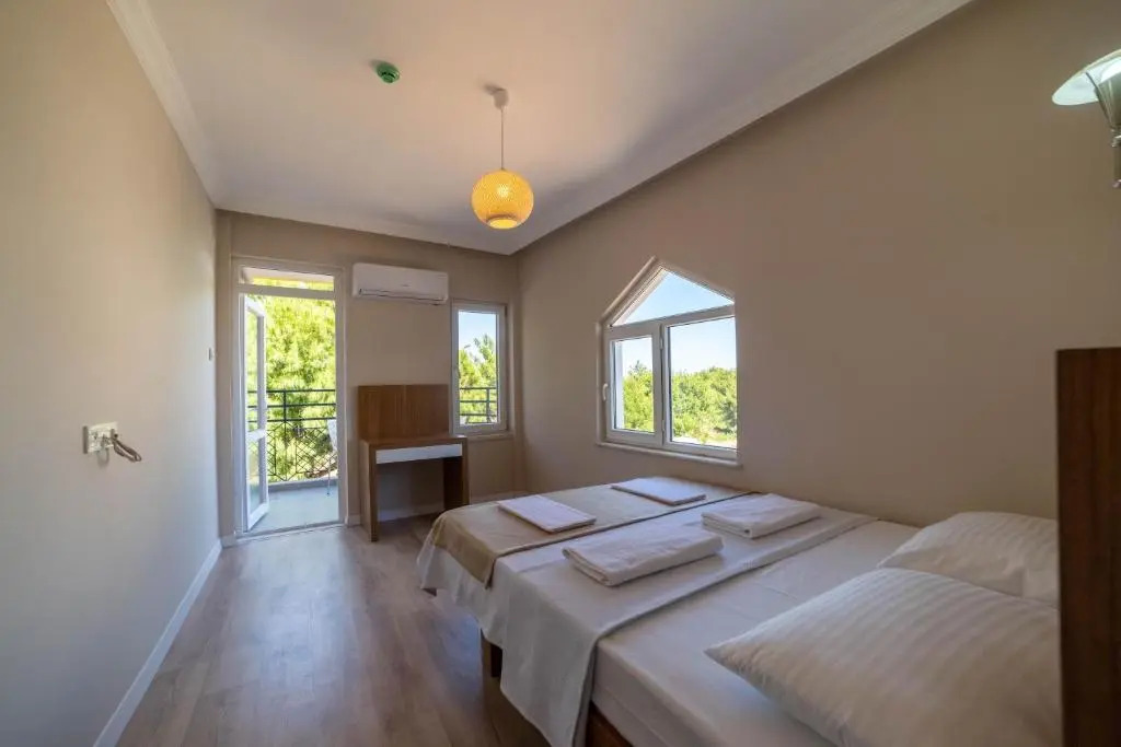 REGA OTEL