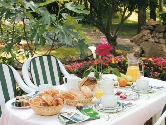 Logis Clermotel - Hôtel & Restaurant