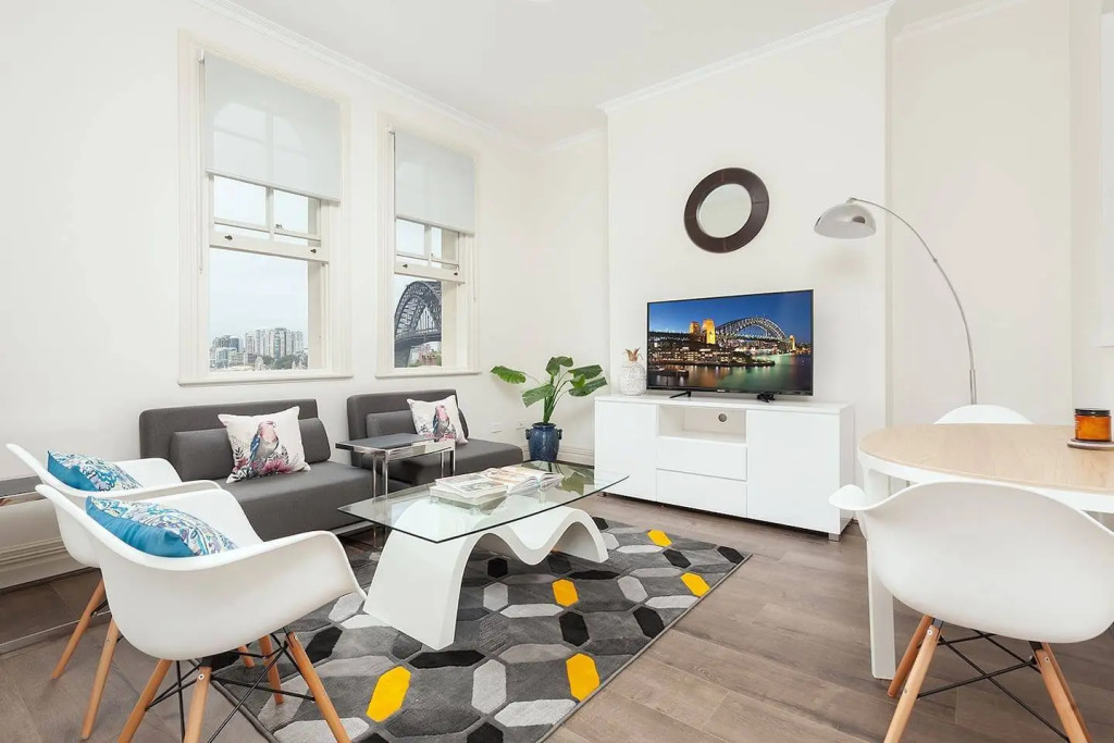Stunning Sydney Home 8