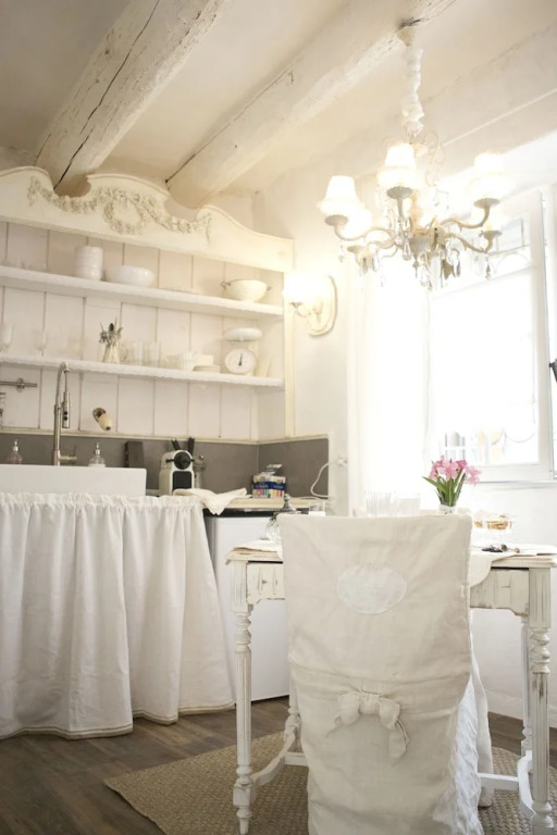 Lescapade Aixoise Nuit Romantique