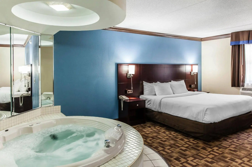 Quality Inn & Suites Quakertown-Allentown