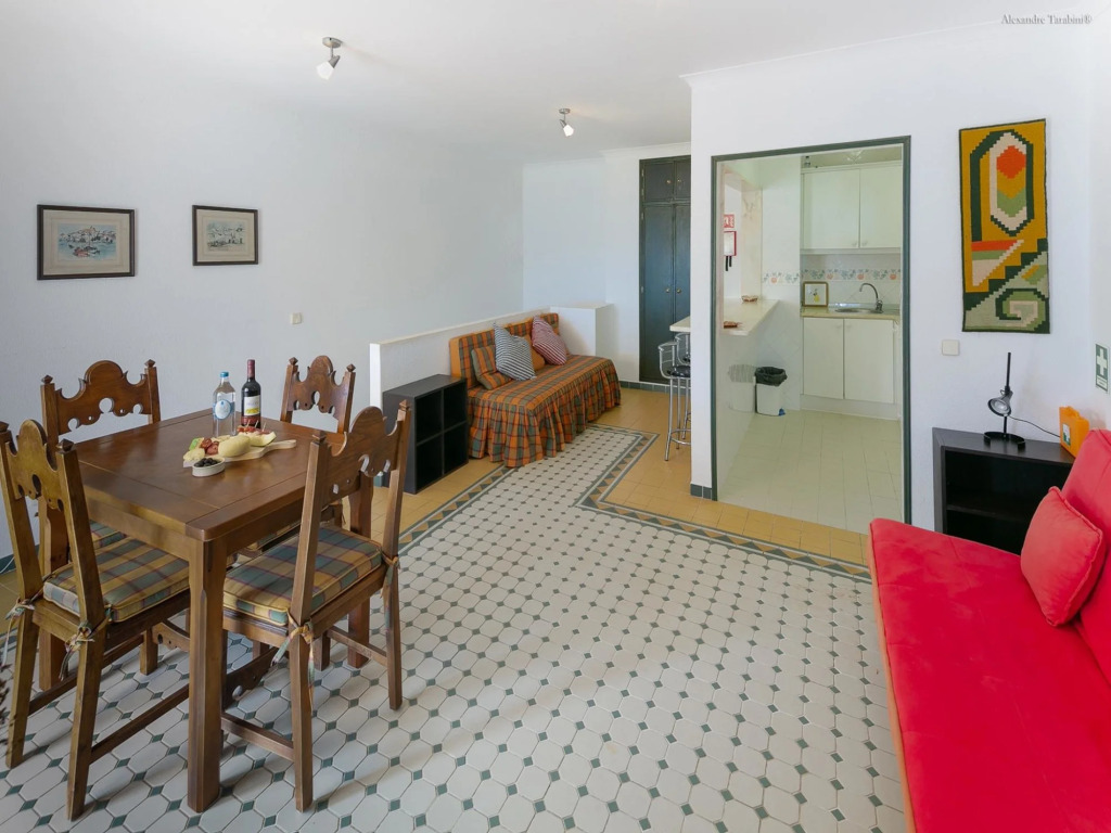 A15- Cliffside Beach Apartment by Dreamalgarve