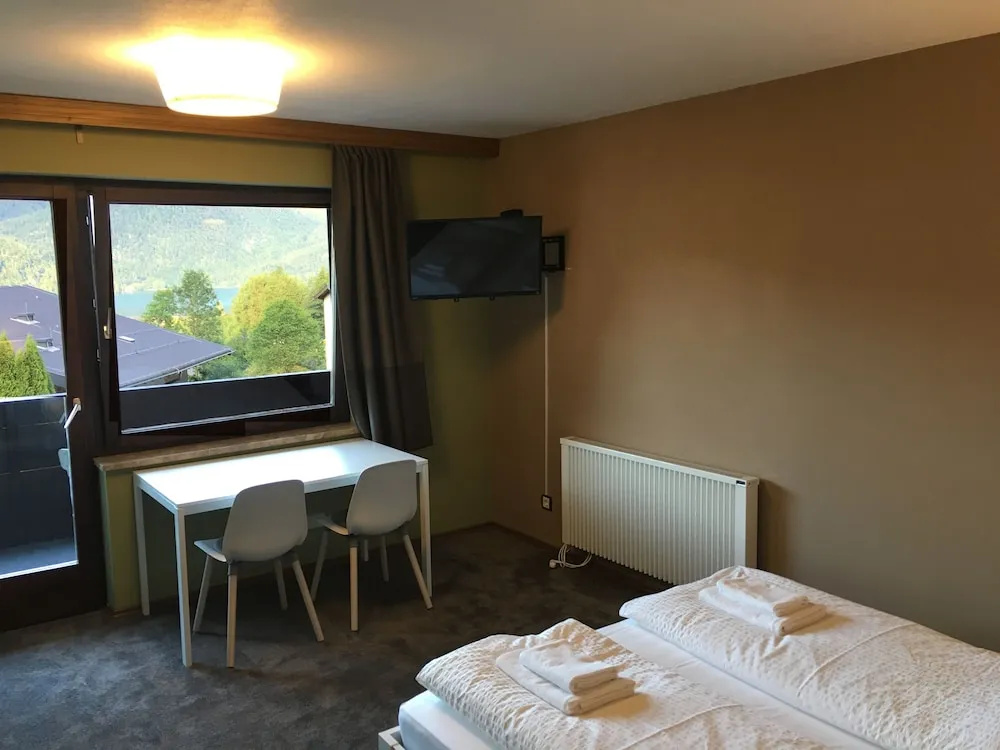 Klamas Apartments