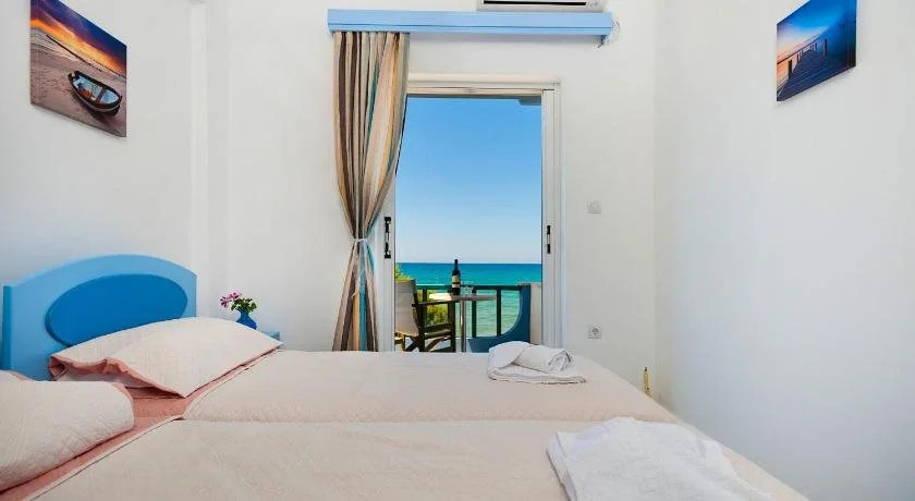 Tripodis Apartments