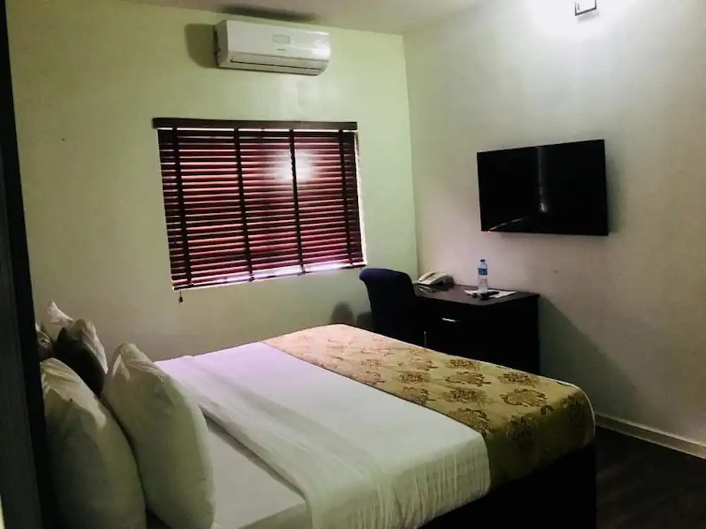 de brit hotel
