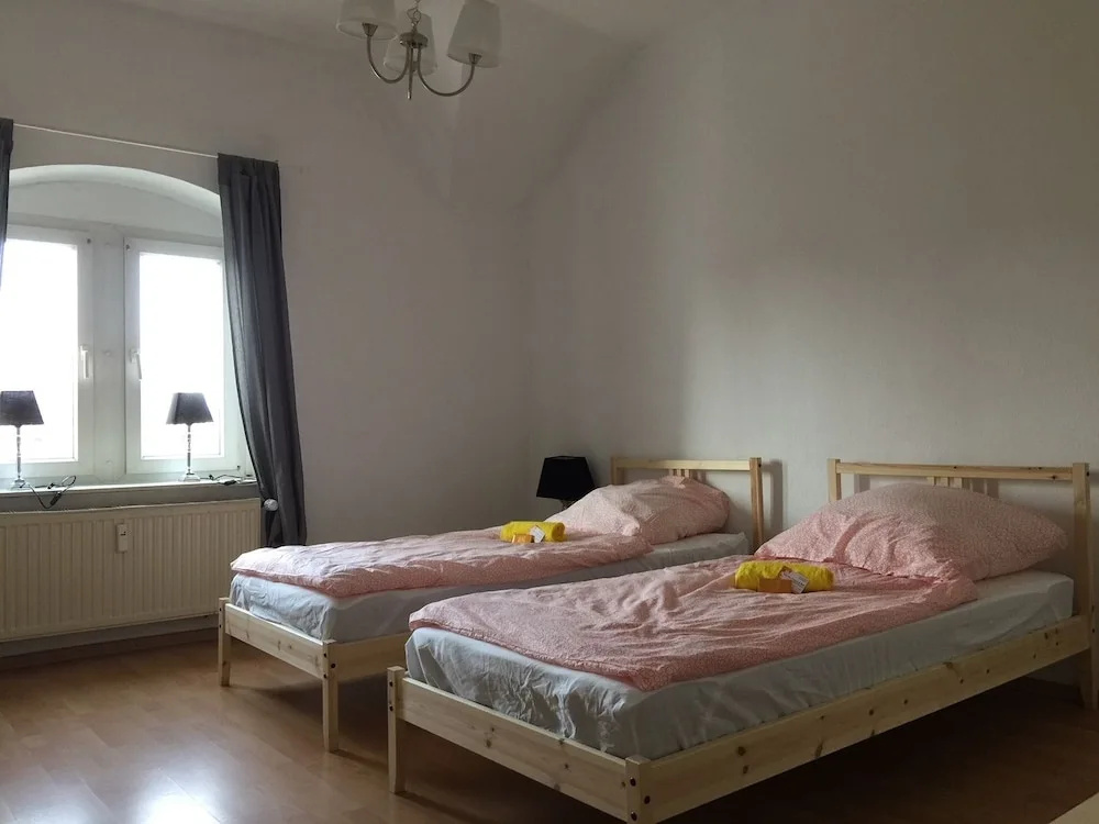 WG-Hostel