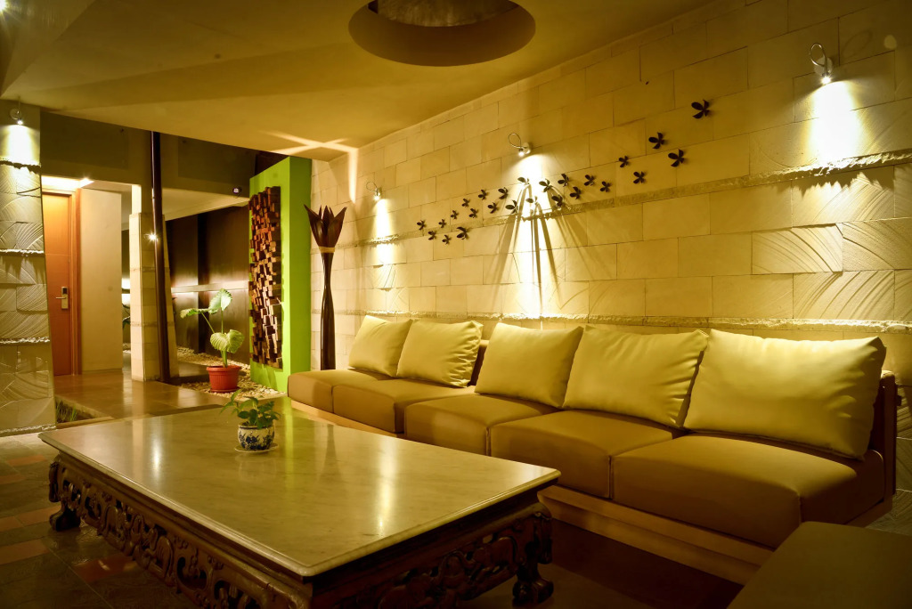Tibera Hotel Cibeunying