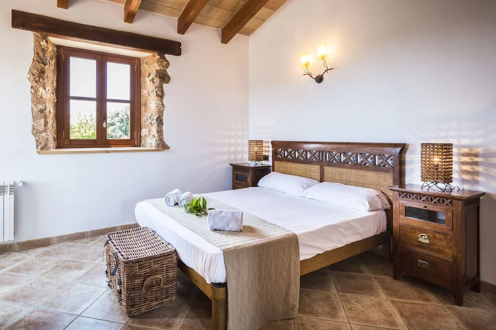 G Rentals Villa Can Barcelo