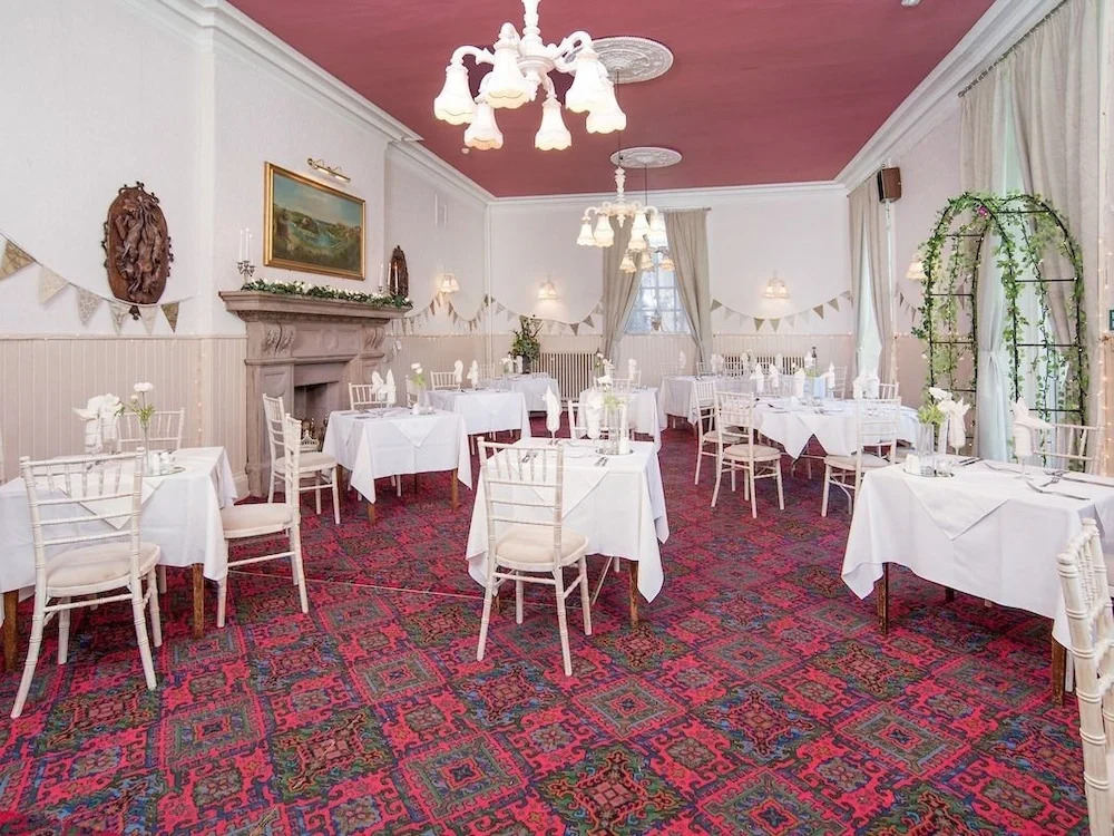 Tankerville Arms Hotel