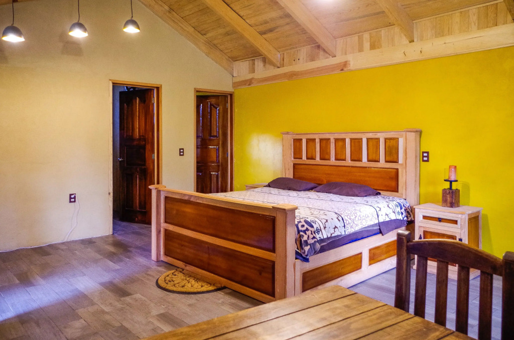 CABAÑAS LOS LAURELES