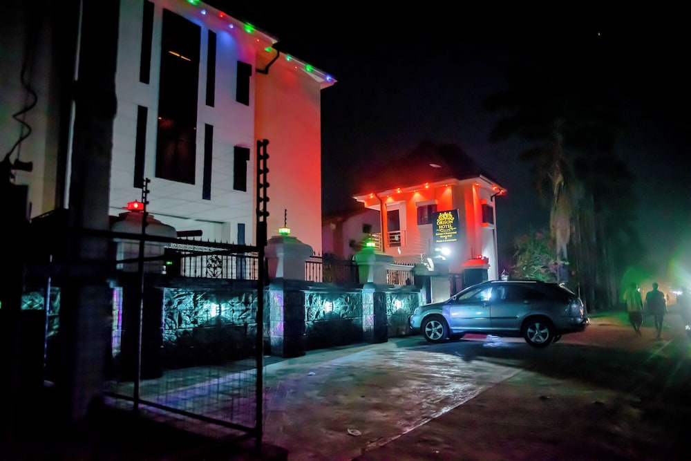 Orison Hotel