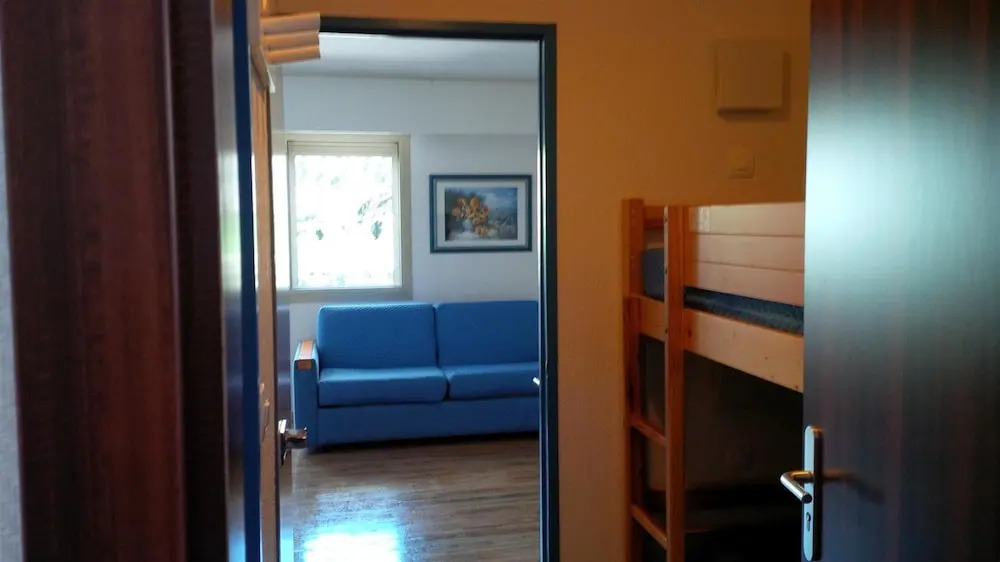 Studio in Sainte-maxime, With Furnished Terrace - 200 m From the Beach