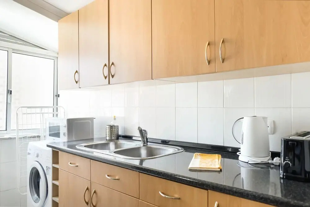 06 Olive Grove Apartment