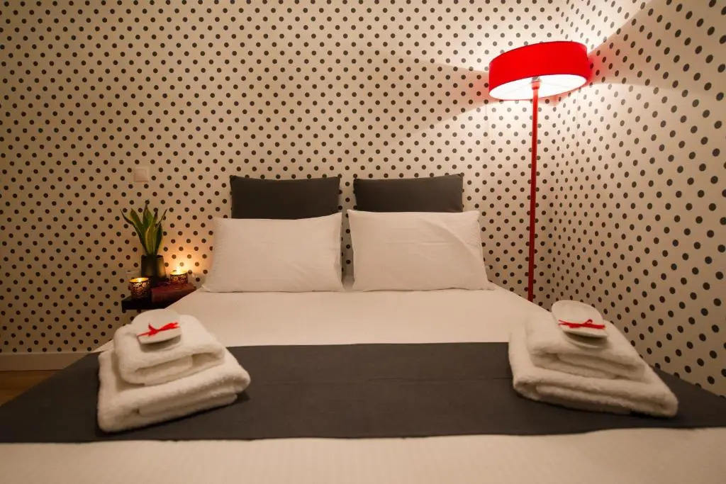 Ma Maison Nο 2, Luxury Central Suite with Parking, 15' to Acropolis by Metro, 1' from Metro
