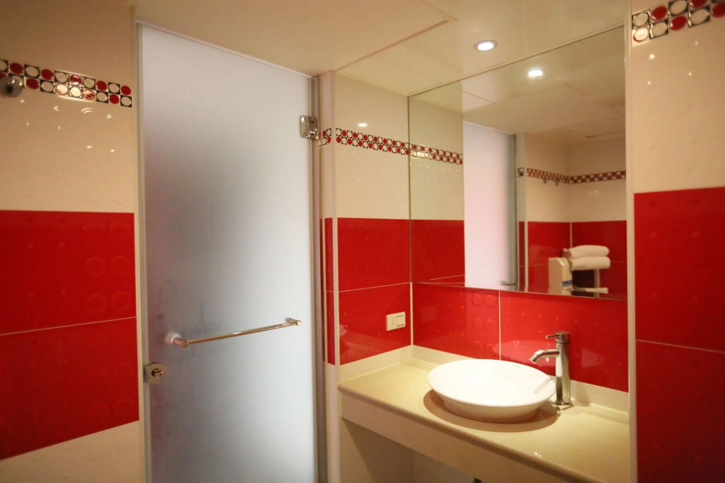 Newrise Hotel