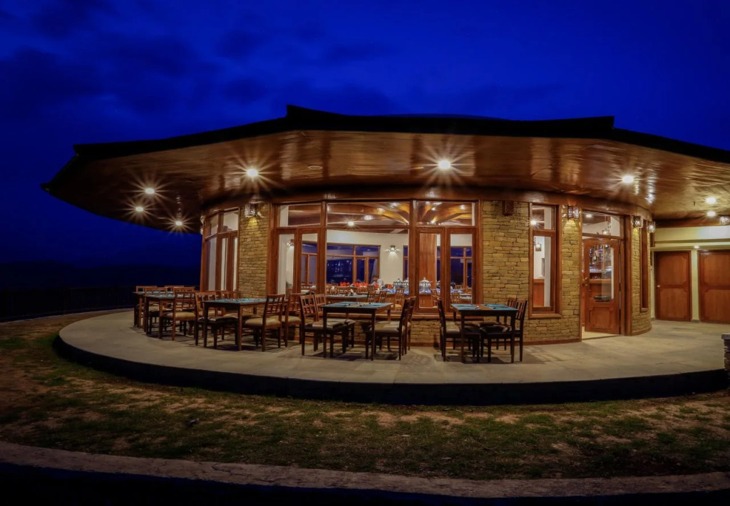 Rupakot Resort