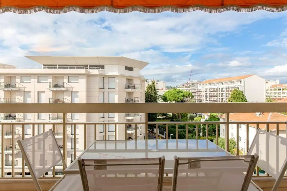Apartment With one Bedroom in Cannes, With Wonderful City View, Furnis