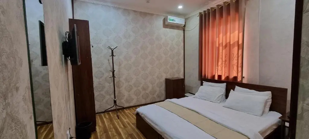 Sun Hotel