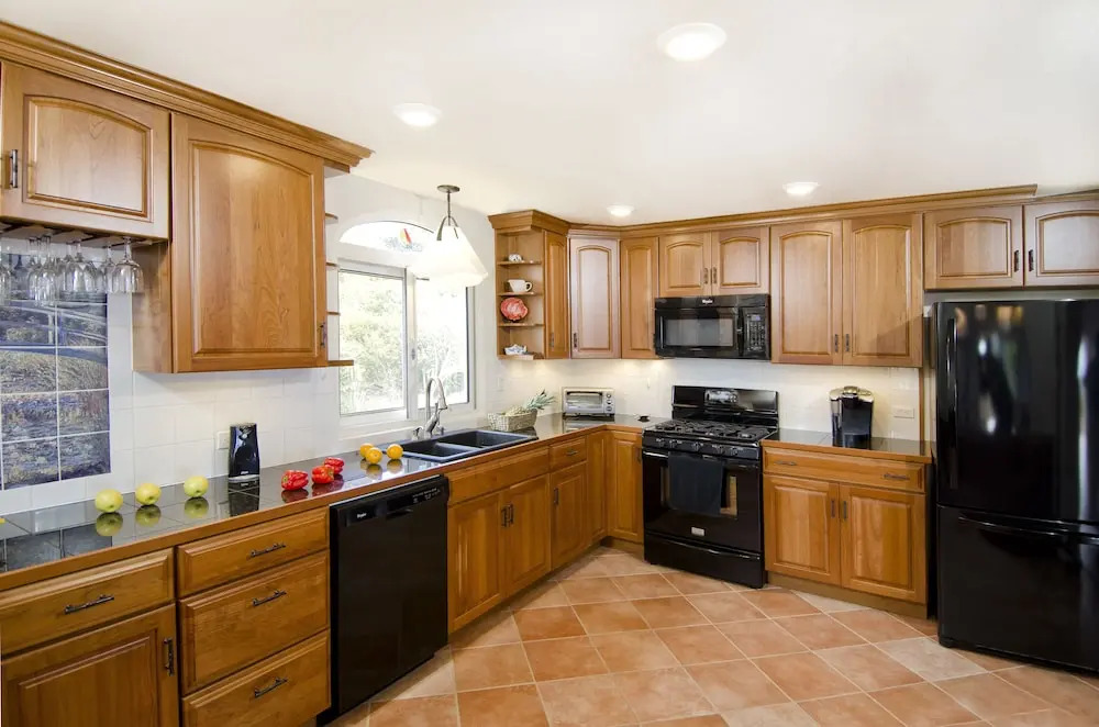VillaRosa by Island Properties Online
