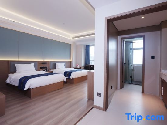 Elong R.YUN Hotel (Huayin Huashan Scenic Area Visitor Center Huashan North Station)