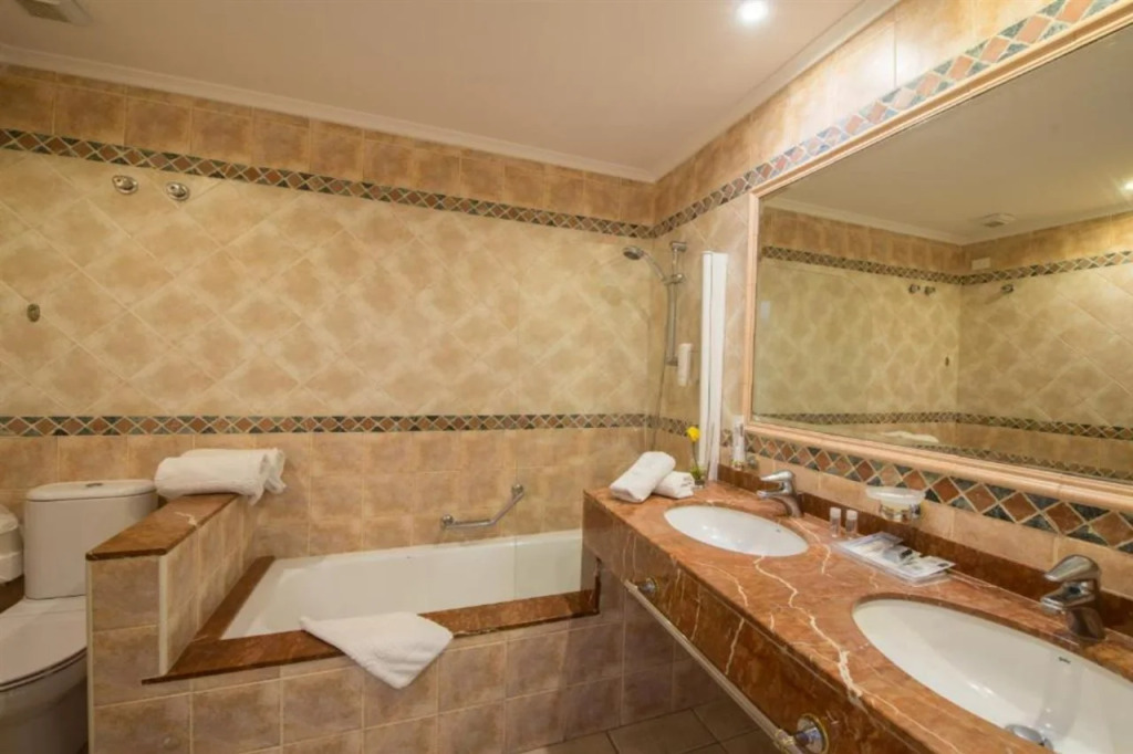 Bull Vital Suites & Spa Boutique Hotel