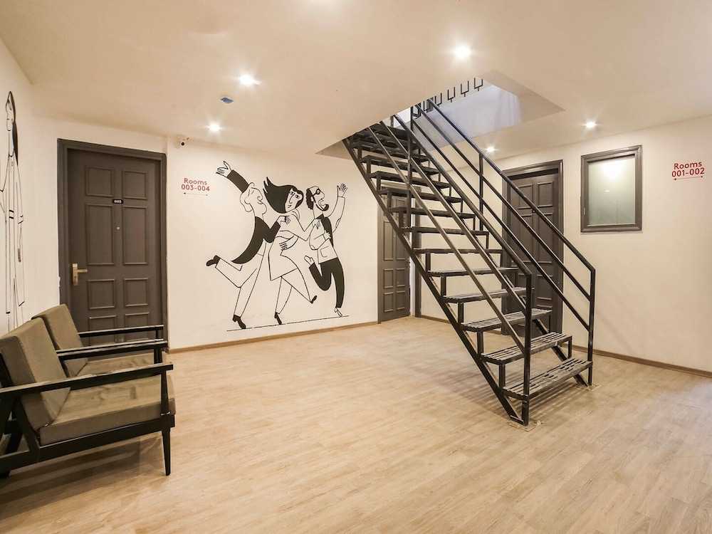 Super Townhouse Sector 46 Gurgaon Near Appu Ghar