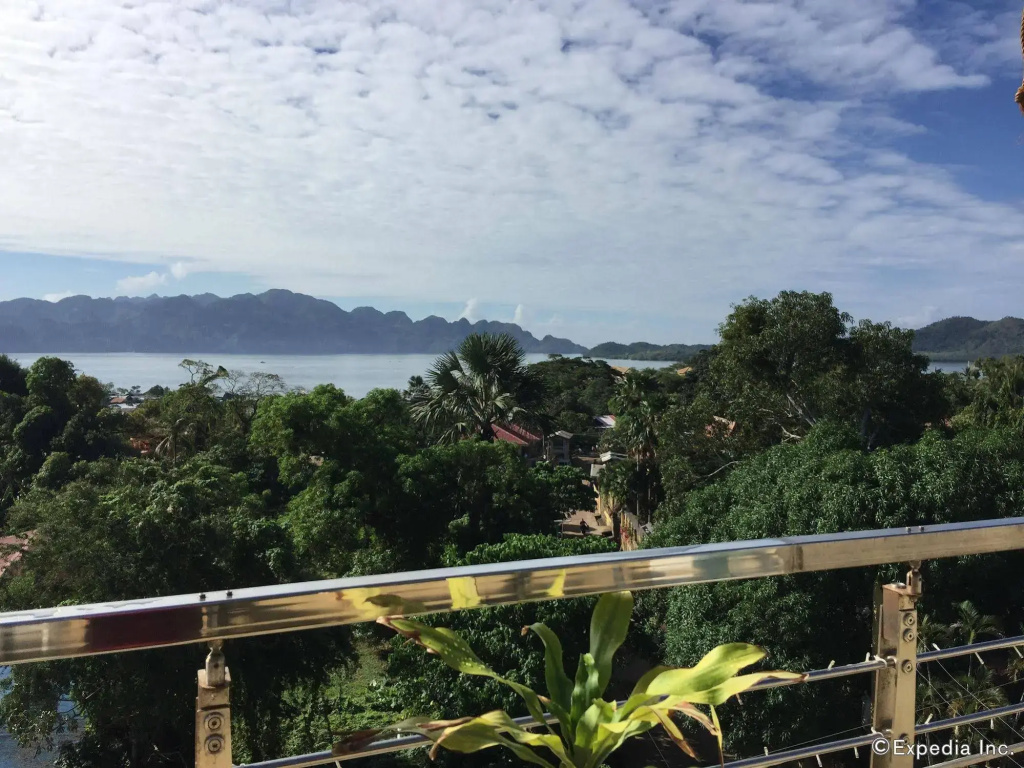 Micasa Lodge Palawan